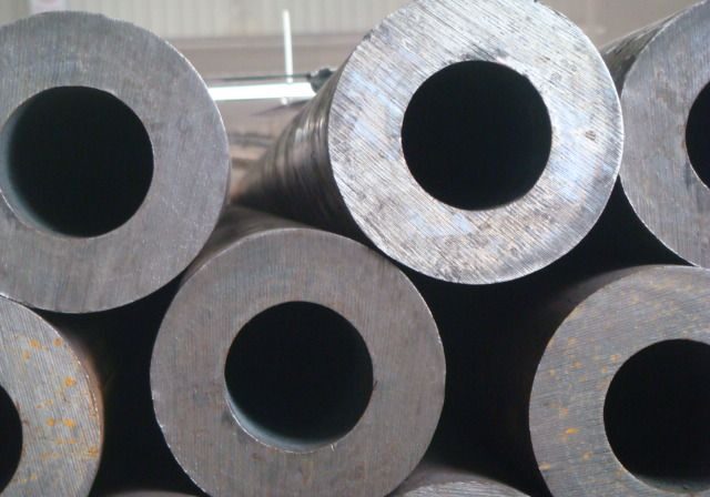 Stainless_Steel_Seamless_pipe_and_Tube_ASTM_A312